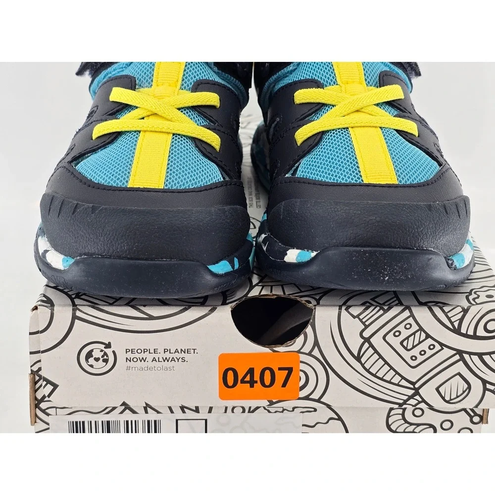 Clarks qty steggy